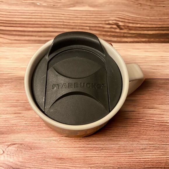 Starbucks White Ceramic Snap On Slide To Open Lid White 16 Ounce Mug! - Picture 8 of 9